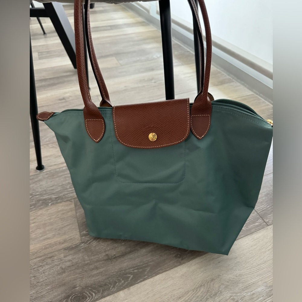 Longchamp